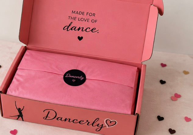SIGNATURE DANCE BOX